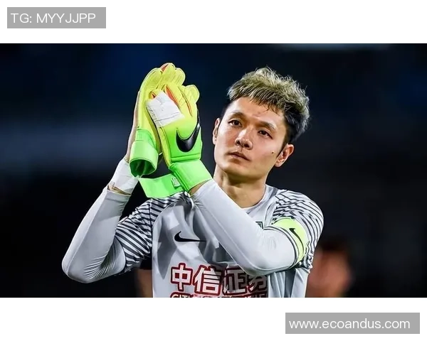 万字足球明星的传奇之路与辉煌成就揭秘