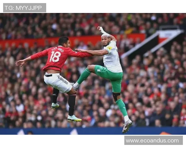 足球巨星罗纳尔多出狱重返赛场引发全球球迷热议